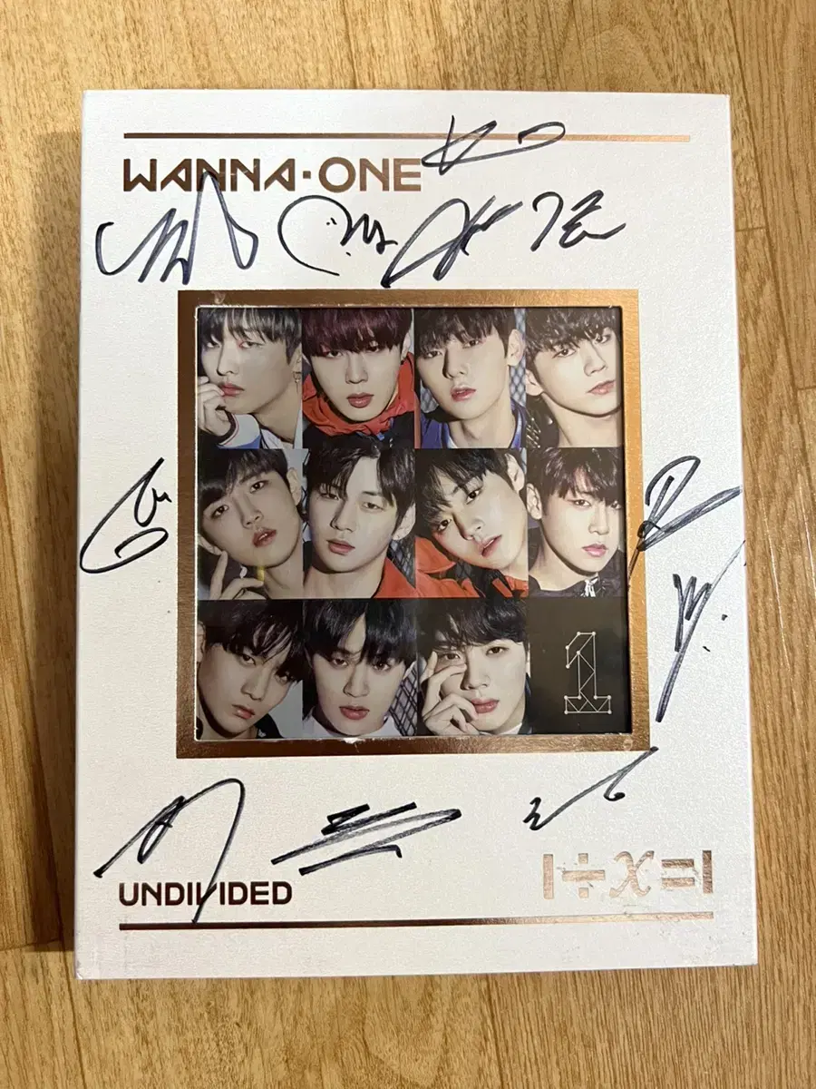 워너원 Wanna One 친필 싸인 앨범